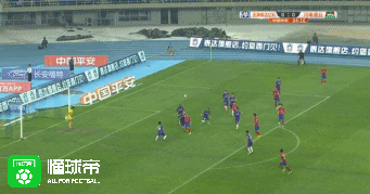 gif:奥斯曼闪电破门,建业1-0泰达  就是她了0 消息参考来源: 懂球帝