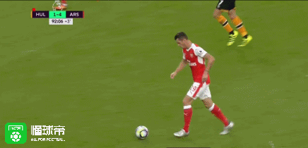 gif:世界波!扎卡获加盟后首球,阿森纳4-1领先