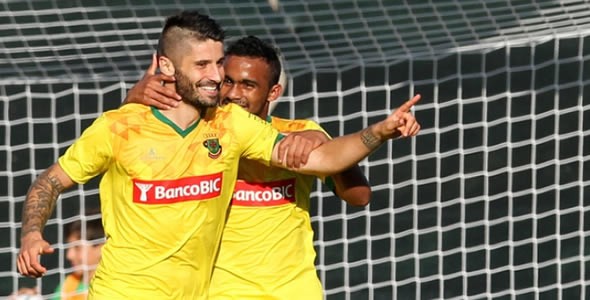 巴图尔 www.dongqiudi.com