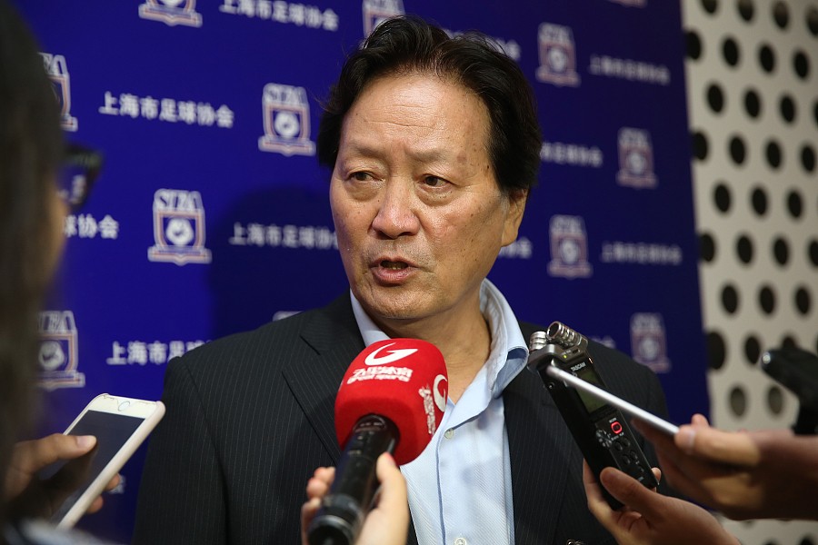 图集:上海市足协换届,朱广沪当选主席并发表讲话