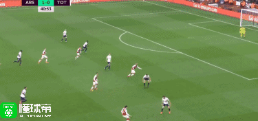 阿森纳2-0热刺联赛跨赛季主场11连胜,穆斯塔菲,桑切斯