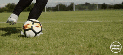 足球技巧:c罗的五个顶级过人技巧