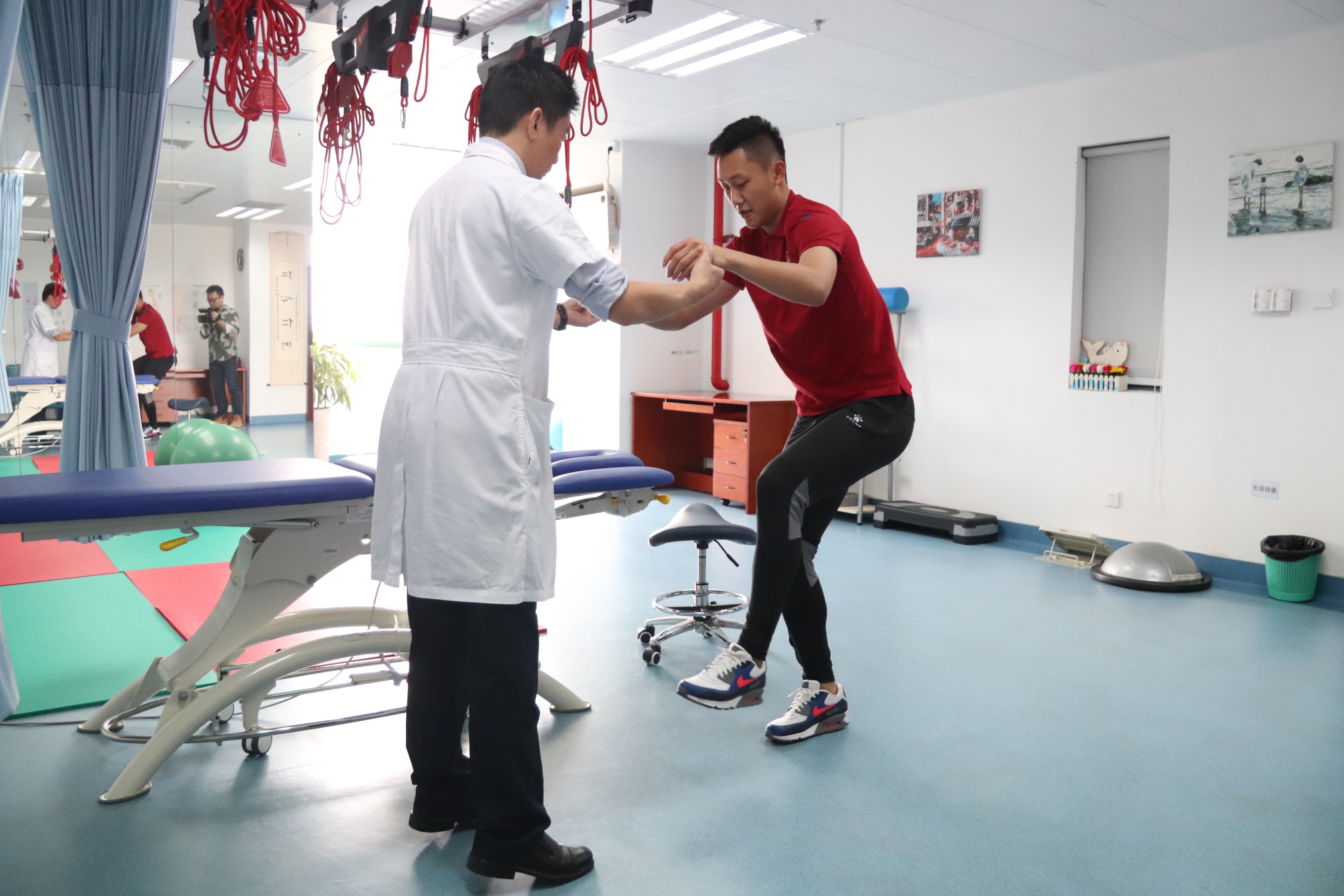 曾都区人民医院通过全国标准化心脏康复中心认证