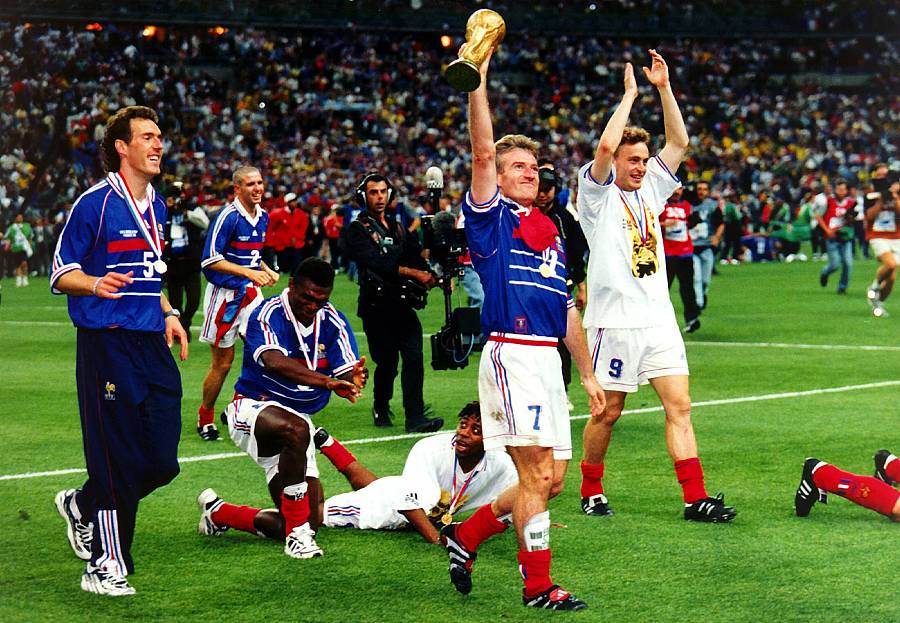 普拉蒂尼：98年世界杯法国队的赛程是安排好的