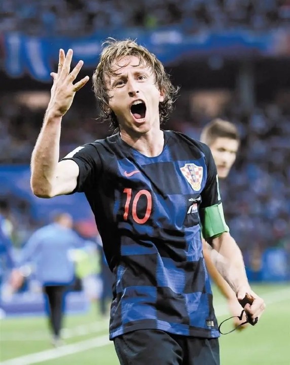 laser壁纸第七期:莫德里奇