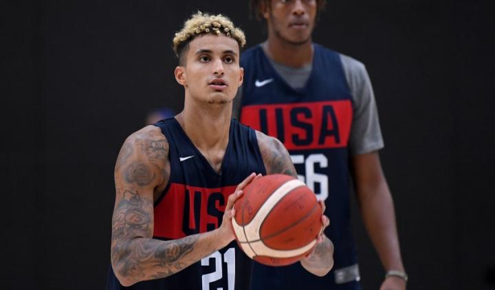 nba湖人库兹马又换发型!