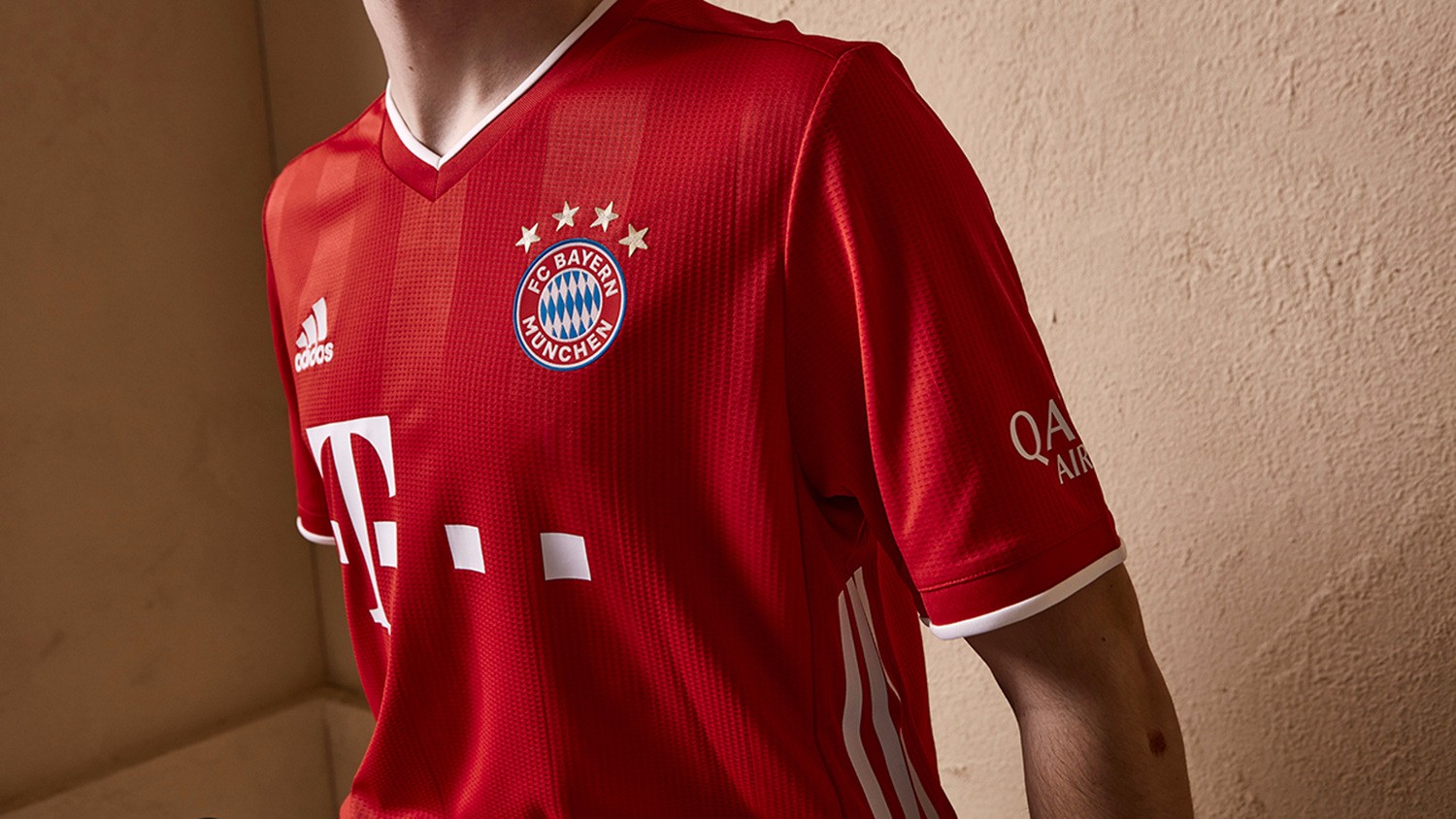 拜仁慕尼黑的球员们将首次穿着新赛季球衣亮相,俱乐部希望以此迎接