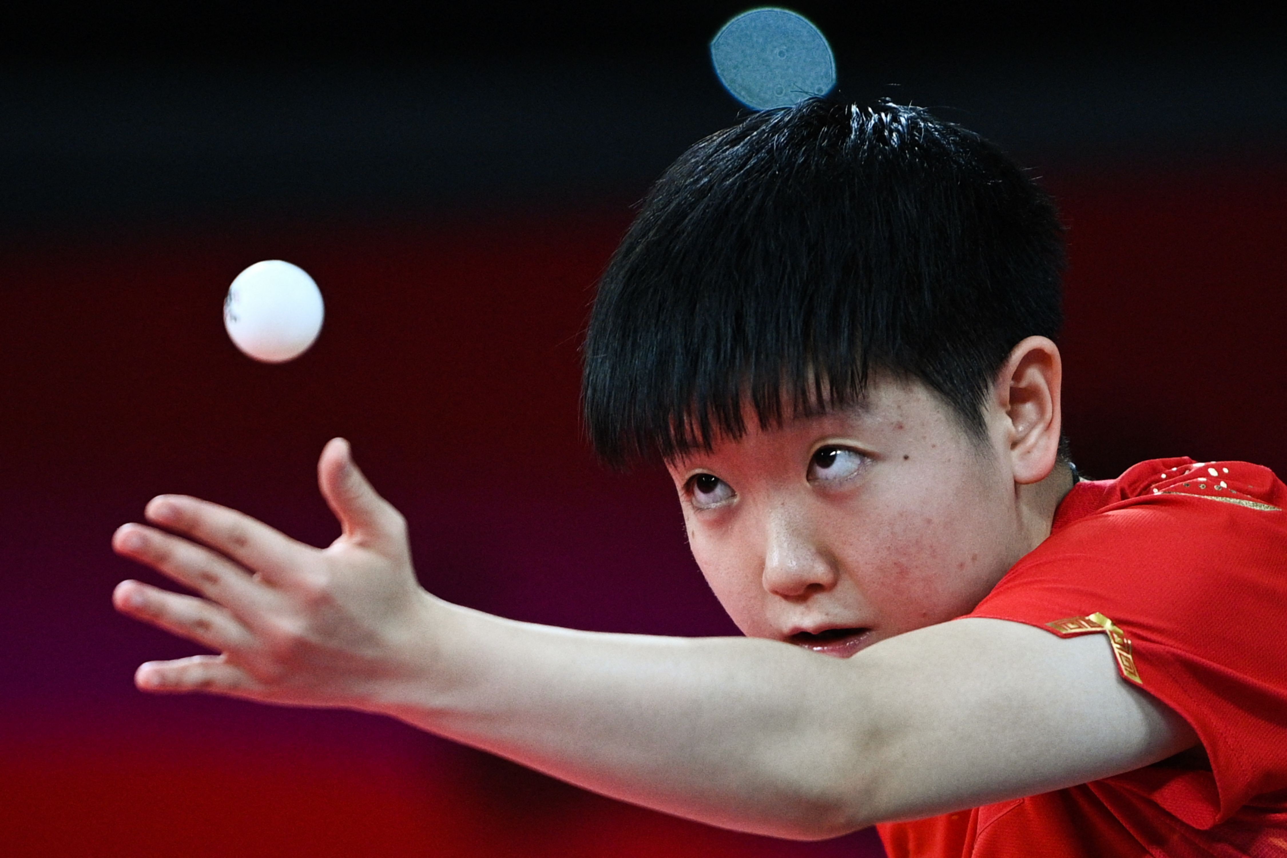 乒乓球女单1/8决赛:孙颖莎4-0中国台北选手,顺利晋级八强