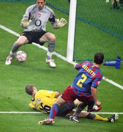 2005-2006赛季欧冠决赛巡礼--巴塞罗那VS阿森
