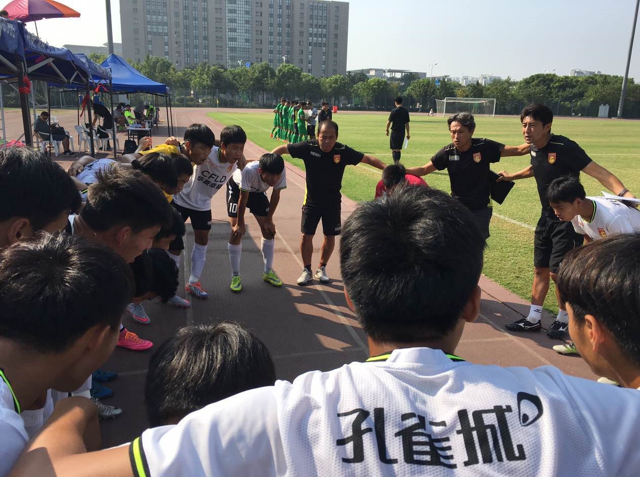 罗石鹏梅开二度 河北华夏幸福U17梯队2-2战平