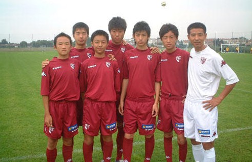 中国球员留洋观察(二) 那些曾经的法国帮