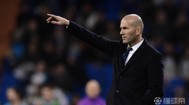 齐达内:作为教练和父亲,我都为恩佐感到开心