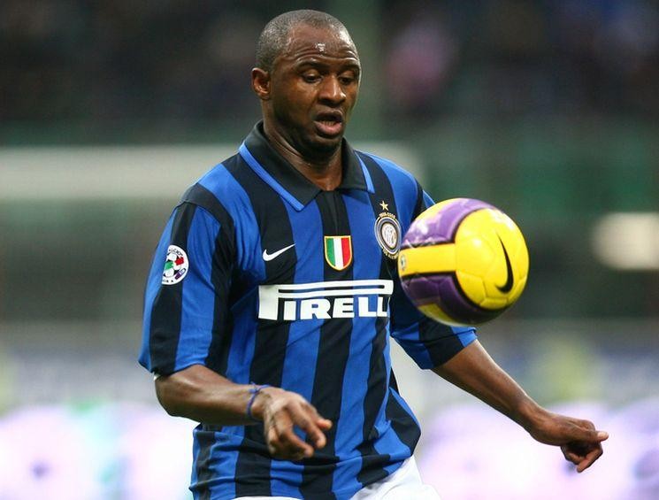 枪手之魂维埃拉全能中场的足球之路