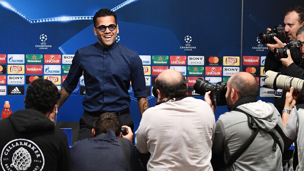 臻品欧冠:老妇人不相信童话