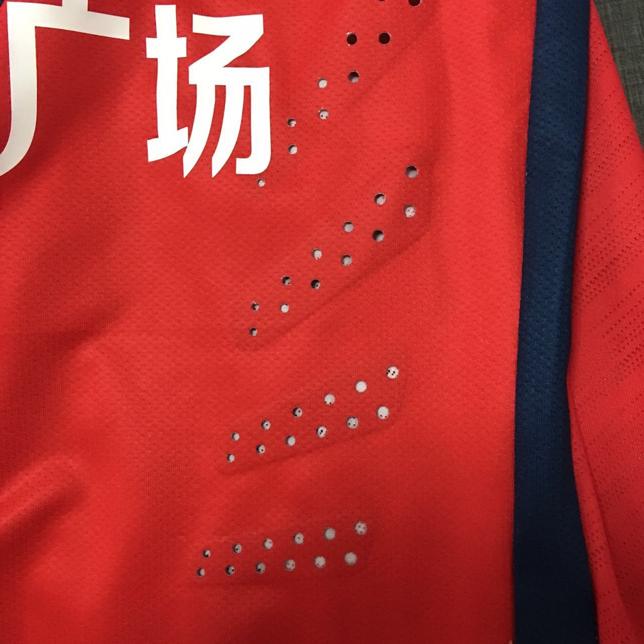 以深圳队球衣为鉴,看卡尔美Kelme的中甲呕心