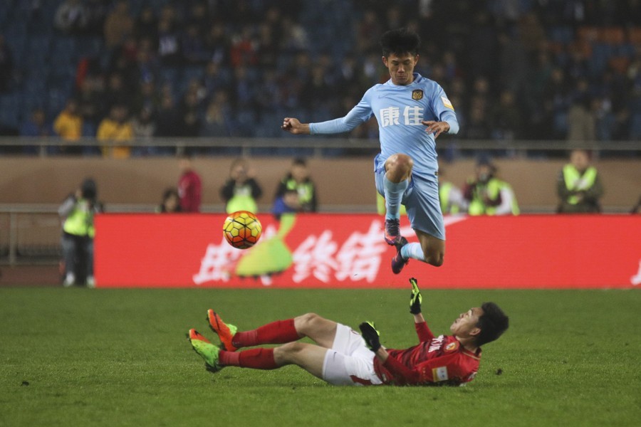 中超第11轮国内球员红黑榜:韦世豪叱咤风云,三