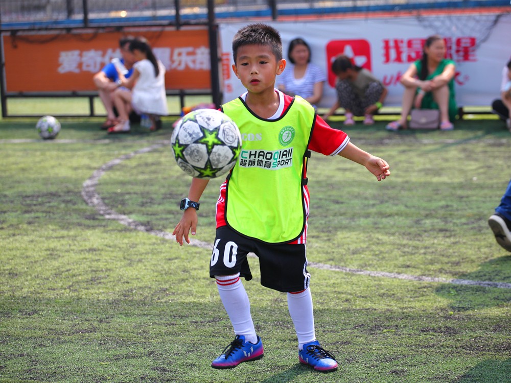 骨龄的秘密:它对青少年足球的意义远不止鉴定