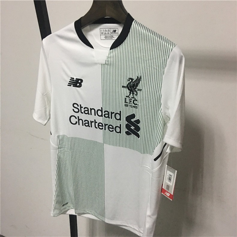 利物浦17\/18赛季客场球衣实物赏析