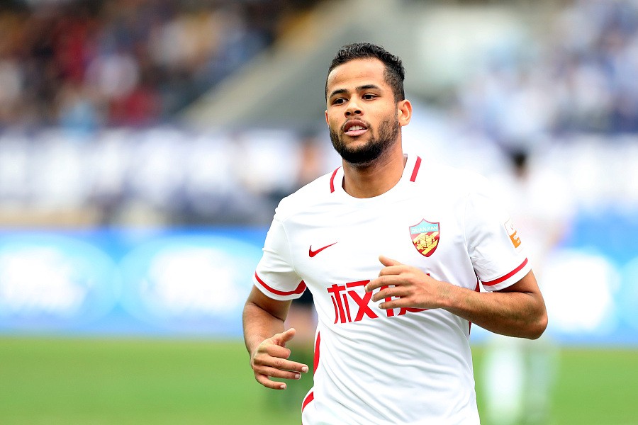 新闻正文  巴西媒体《环球体育报》报道,天津权健与格乌瓦尼奥的老东