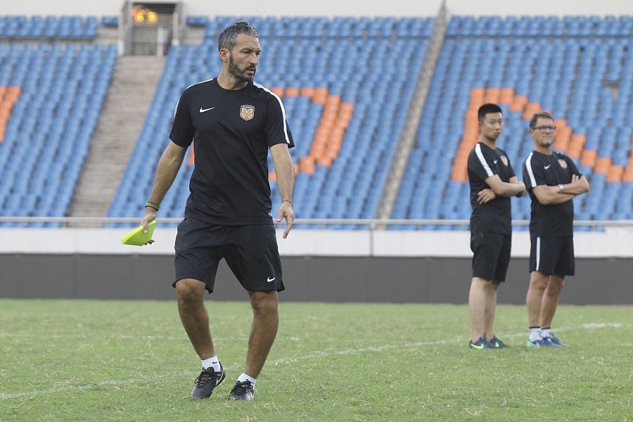 图集:苏宁备战力帆,卡佩罗,赞布罗塔搭配指导