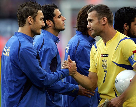 欧冠抽签,托蒂和舍瓦担任嘉宾