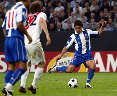 视频:当波尔图再遇摩纳哥,满满的都是04年欧冠