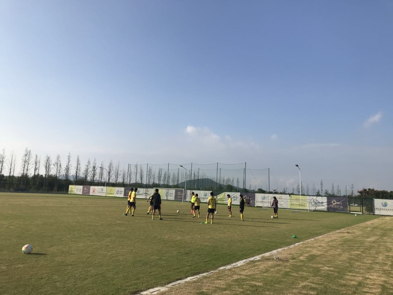 以赛代练,苏州东吴太湖基地过招上海上港预备