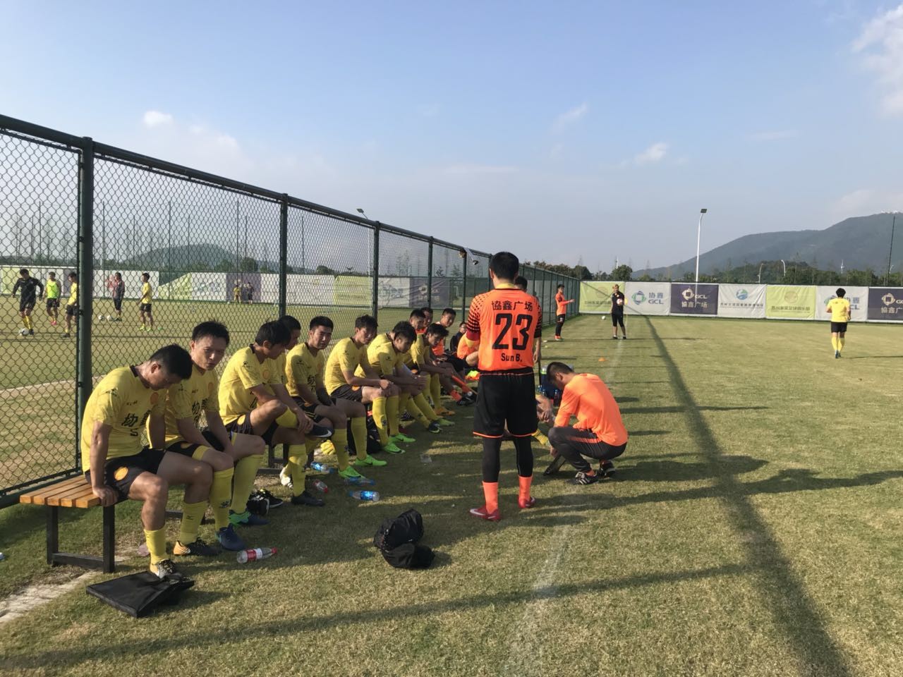 以赛代练,苏州东吴太湖基地过招上海上港预备