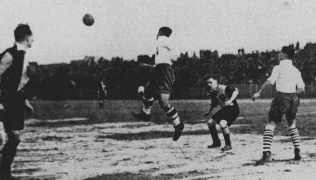 成功冲超的大连一方,背后是这个有点玄幻的赞