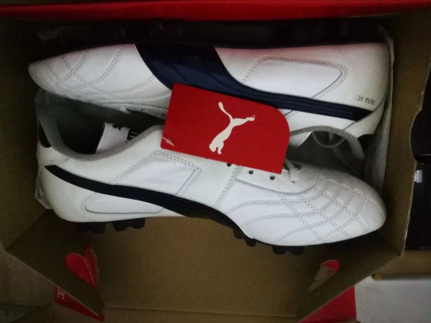 日本足球领先中国多少年,看看日系最强足球鞋