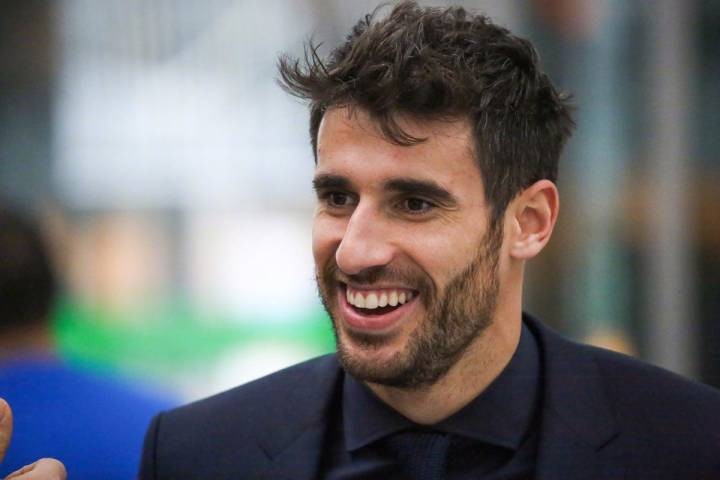 拜仁欧冠球员大名单公布!莱万 J罗领衔