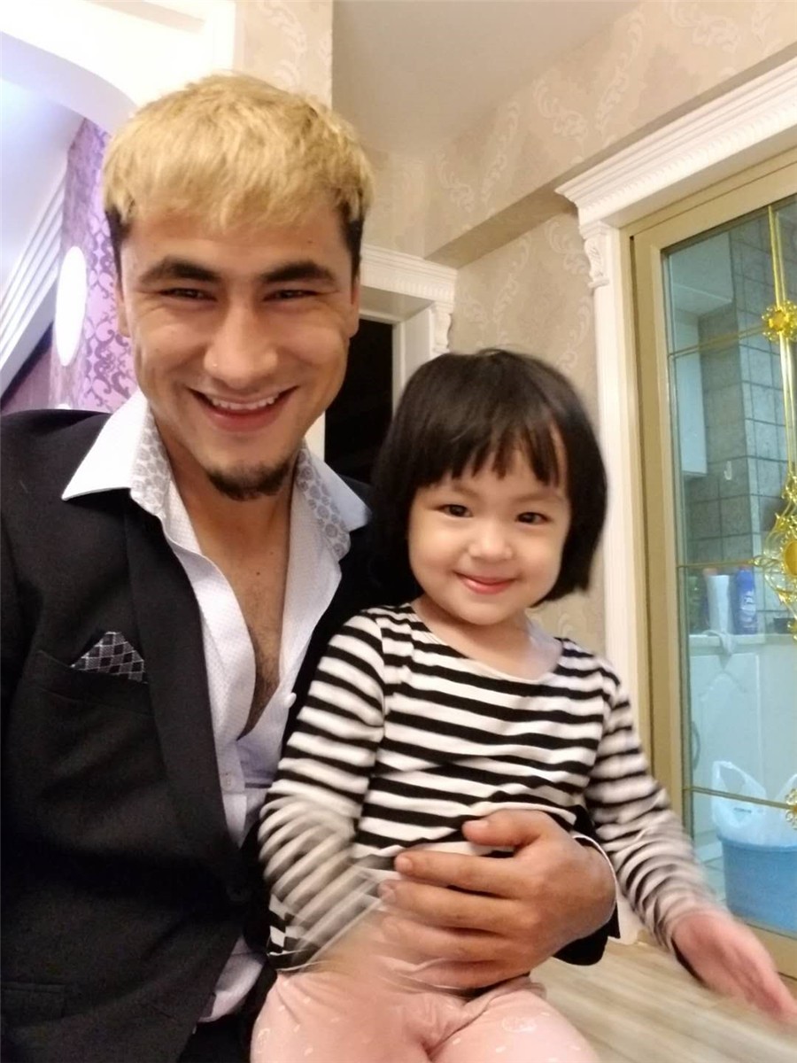 他们去年冬天都干了些啥?青岛黄海足球队冬歇