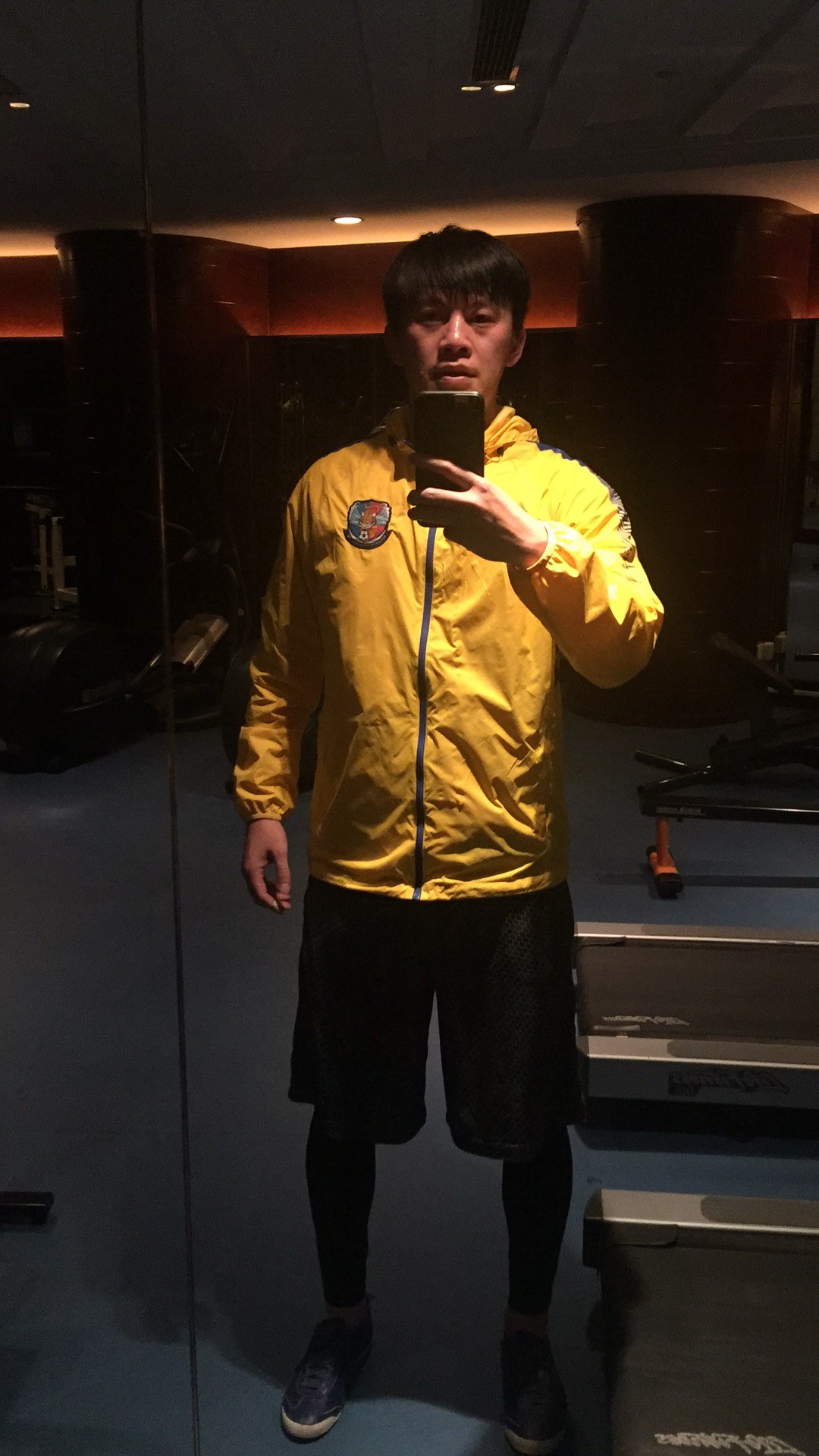 他们去年冬天都干了些啥?青岛黄海足球队冬歇