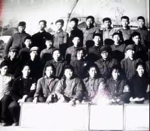 《足球城市、沈阳》,这里的足球很简单