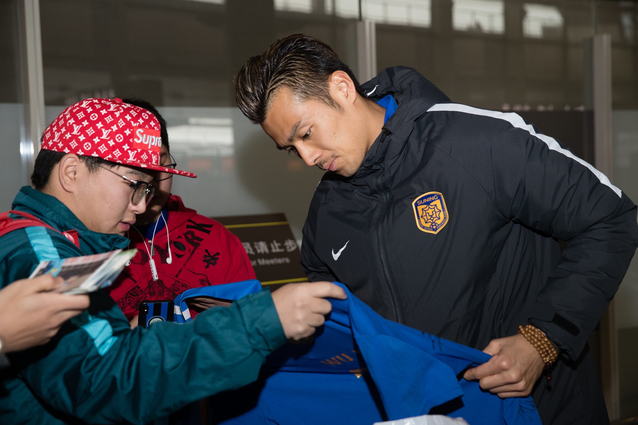 江苏苏宁冬训归来,卡佩罗:年轻球员每天都有进