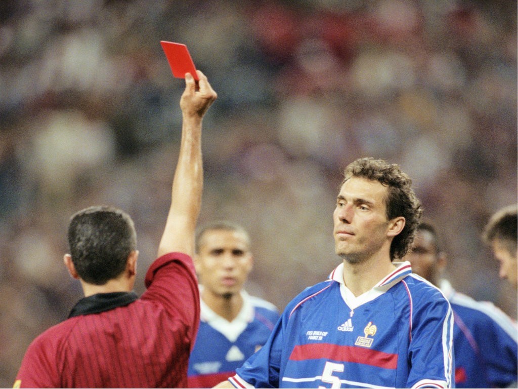 布兰科回顾98年世界杯关键瞬间,称这代法国队有天赋当冠军