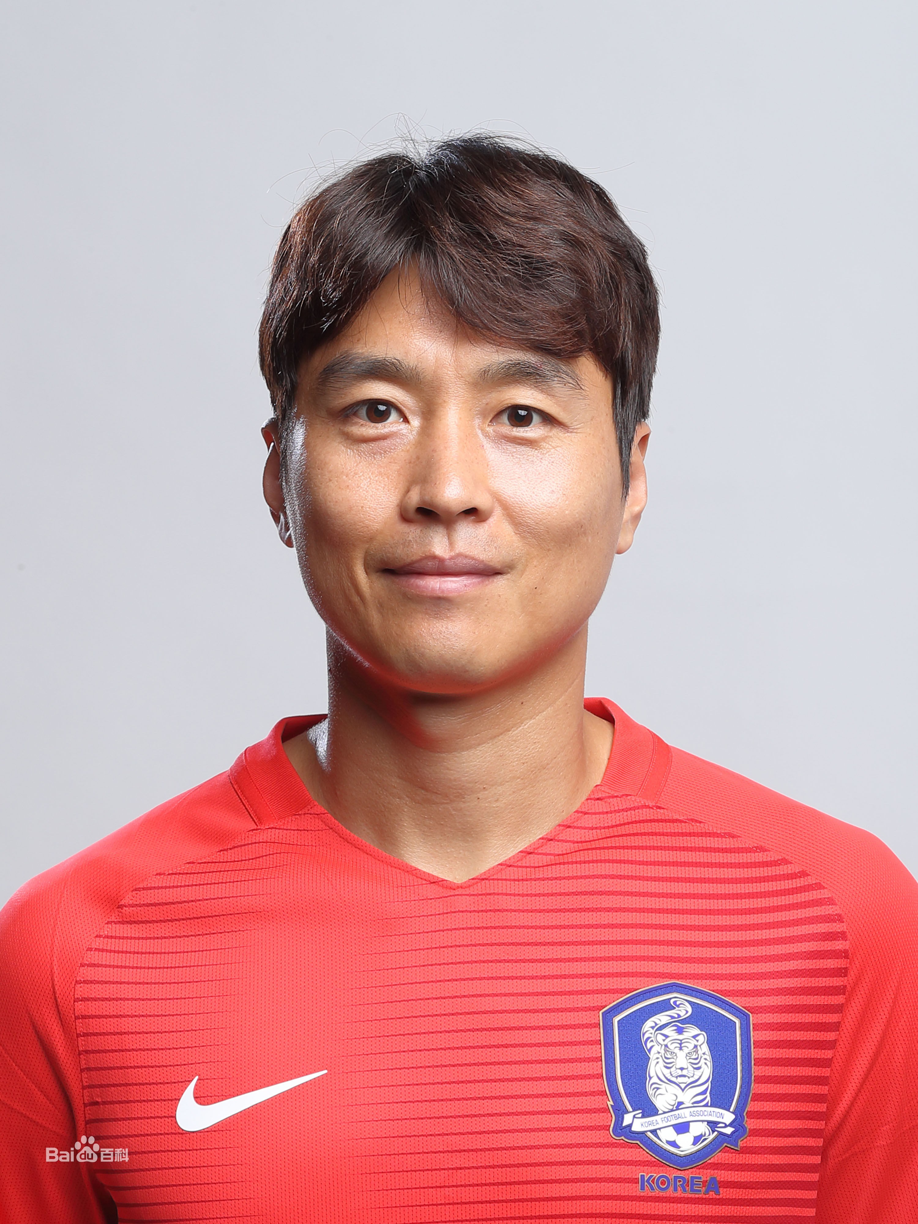 都是70后差距咋那么大呢.--李同国