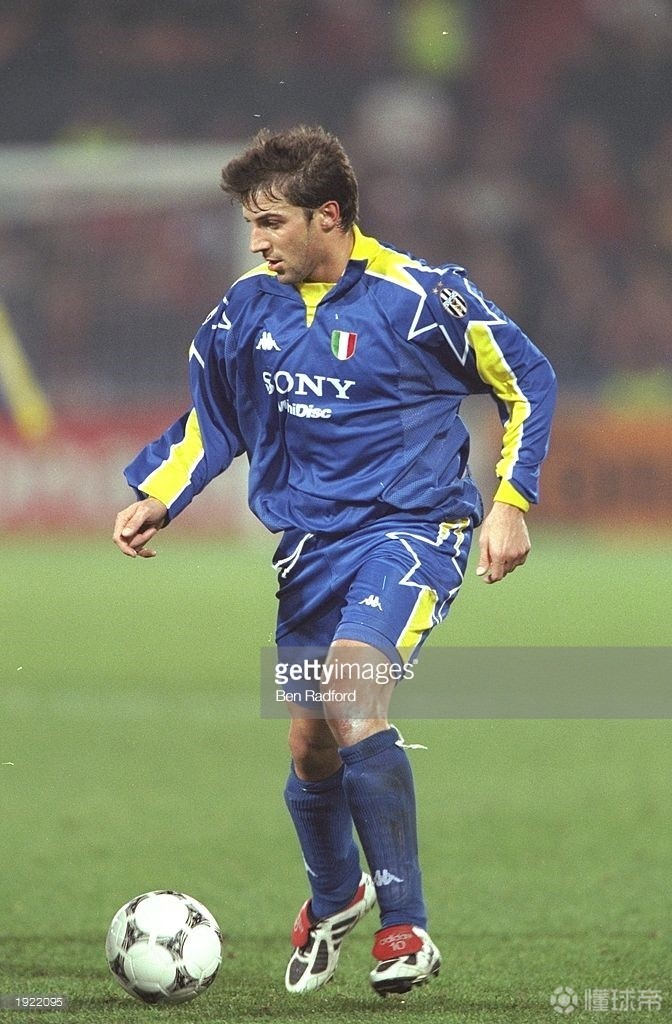 千年等一回,白蛇传,nike第一双白色足球鞋居然