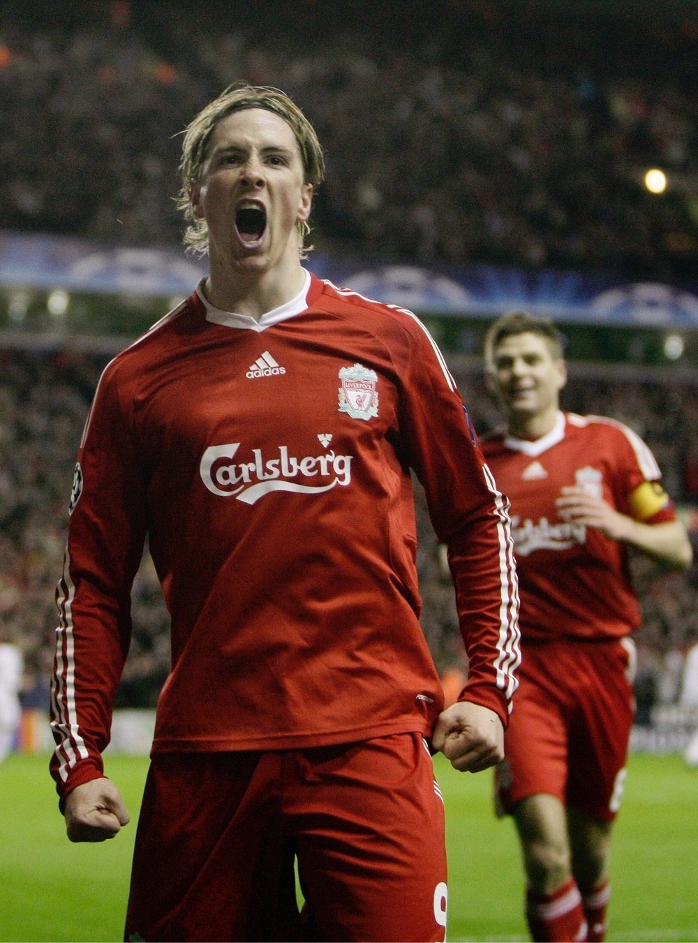 壁纸秀:托雷斯,34岁生日快乐!