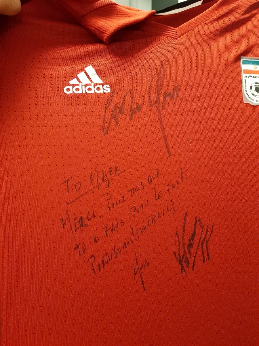 伊朗国家队身着新球衣亮相热身赛