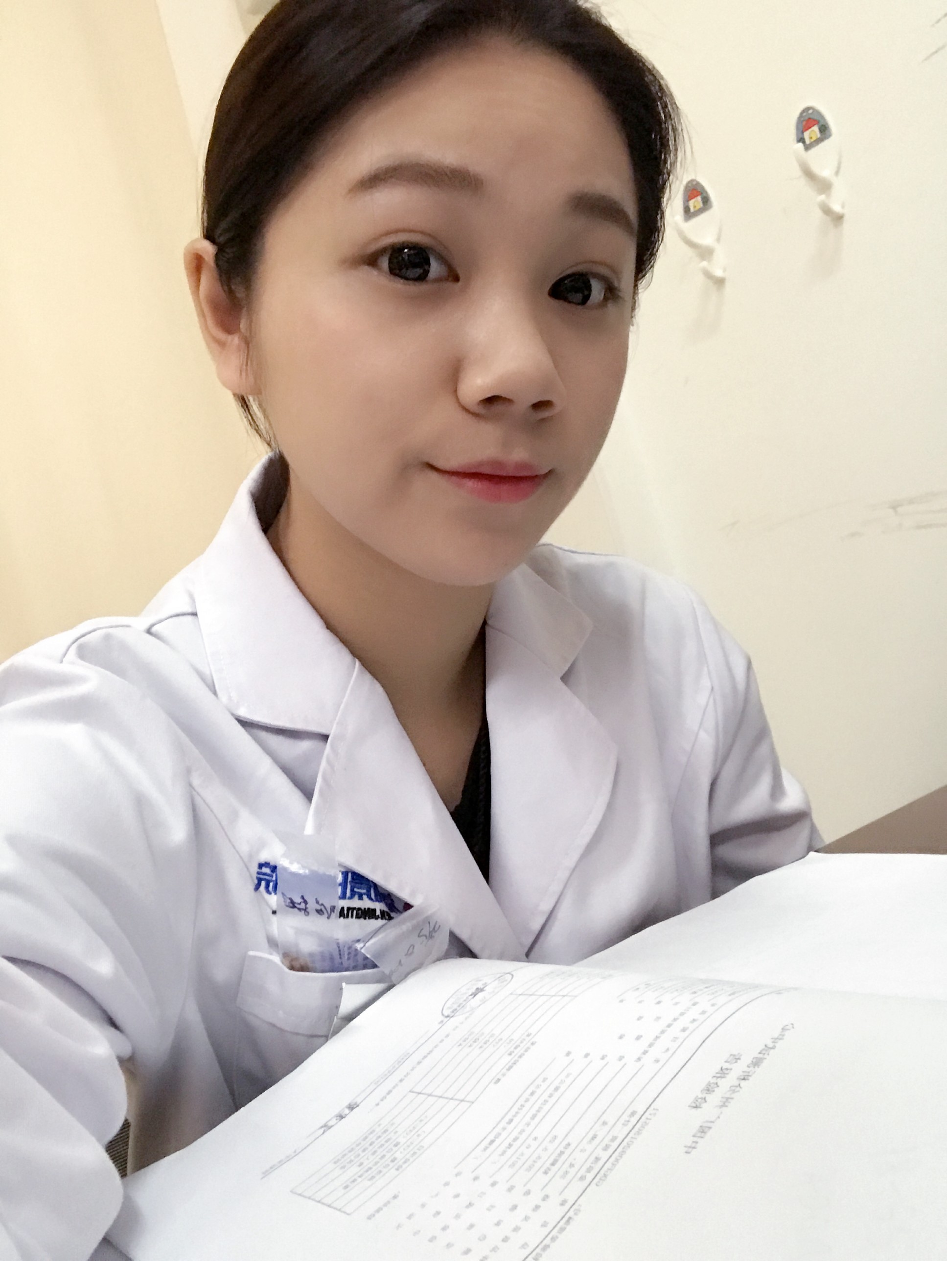 女球迷采访:深圳球迷联盟鼓手兼领喊邹佳慧