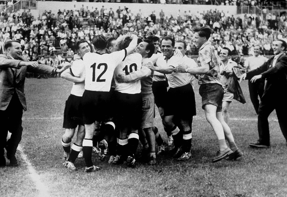 1954年瑞士世界杯:伯尔尼奇迹，黑马德国受冕