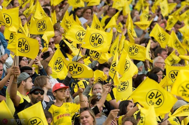 国际化还是接地气,球衣胸前广告到底应代表什