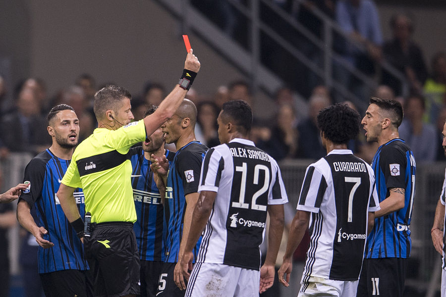 意甲联赛免费高清直播+2025赛程+比分预测全覆盖意甲观众人数创30年新高！AC米兰场均7万+尤文图斯上座率99%电视收视率增长19%！