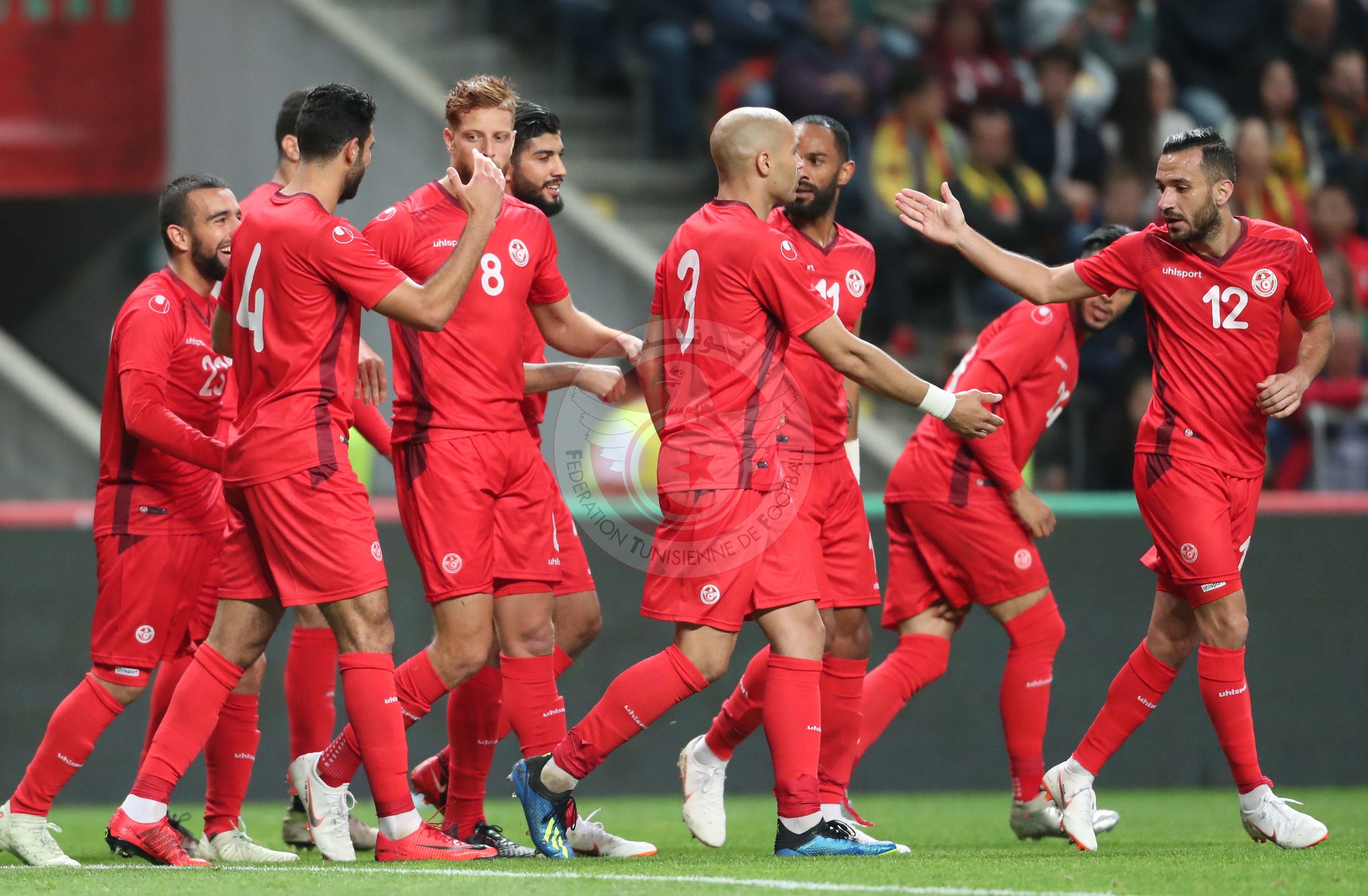 新闻正文  突尼斯国家队23人大名单: 门将: 马斯卢西(阿尔巴坦),本