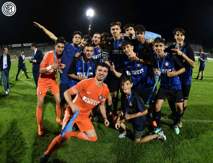 世界杯揭幕战比分被复制 国米狂屠尤文夺历史