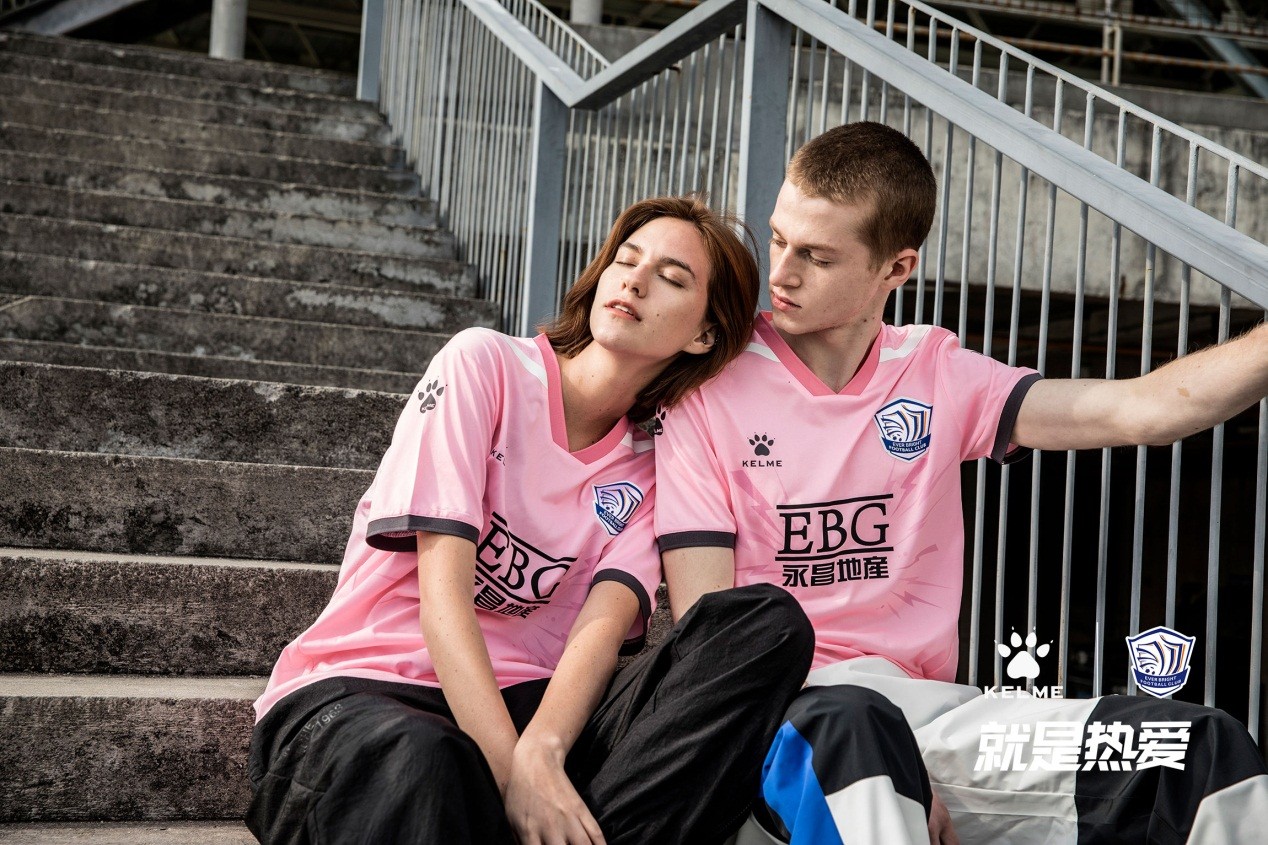 KELME携手石家庄永昌足球俱乐部发布2019赛