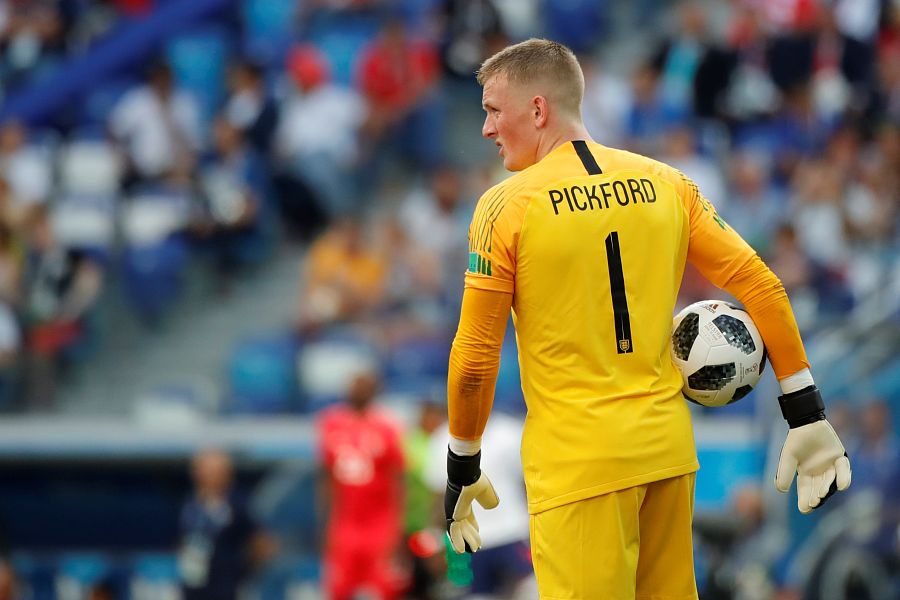 近日,英格兰国门皮克福德在回忆起球队的过往战绩时表示,他们要学会