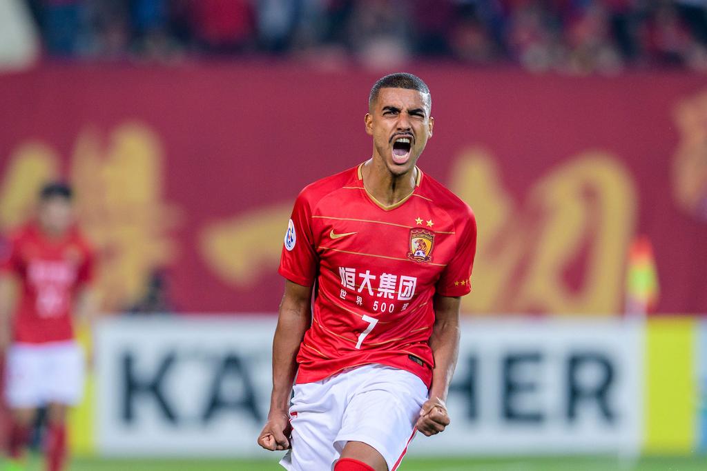 寿星来袭!广州恒大队的外援阿兰今天过生日啦!截止到目前.