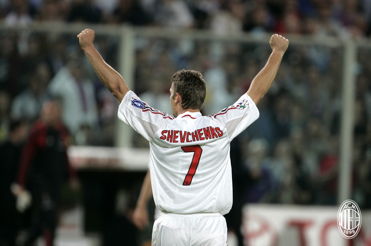 米兰德比的王者,永远的核弹头舍甫琴科